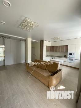 2-к квартира, вторичка, 56м2, 3/18 этаж