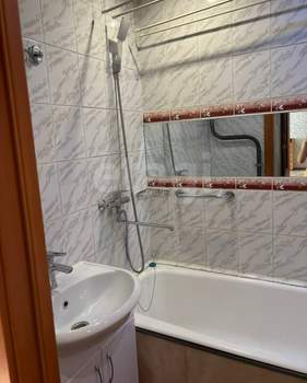 2-к квартира, вторичка, 50м2, 5/10 этаж