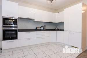 3-к квартира, вторичка, 115м2, 11/16 этаж