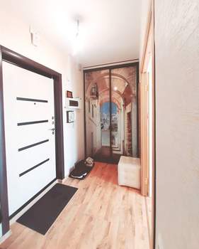 3-к квартира, вторичка, 83м2, 9/10 этаж