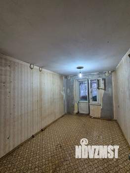 2-к квартира, вторичка, 52м2, 1/10 этаж