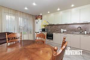 2-к квартира, вторичка, 64м2, 1/10 этаж