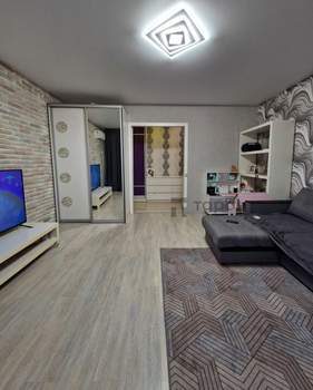 2-к квартира, вторичка, 53м2, 3/5 этаж