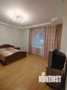 1-к квартира, вторичка, 72м2, 2/5 этаж