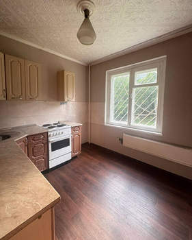 2-к квартира, вторичка, 40м2, 1/9 этаж