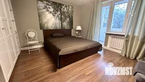 2-к квартира, вторичка, 74м2, 1/10 этаж