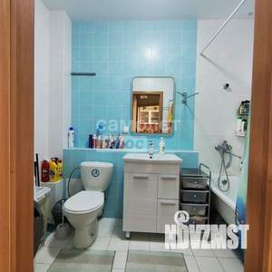 2-к квартира, вторичка, 63м2, 4/17 этаж