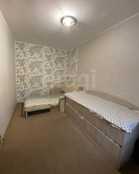 2-к квартира, вторичка, 45м2, 1/5 этаж