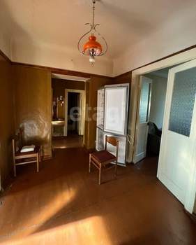 4-к квартира, вторичка, 97м2, 2/5 этаж