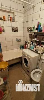 2-к квартира, вторичка, 43м2, 1/4 этаж