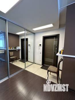 2-к квартира, вторичка, 100м2, 8/10 этаж