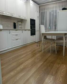 3-к квартира, вторичка, 76м2, 3/10 этаж