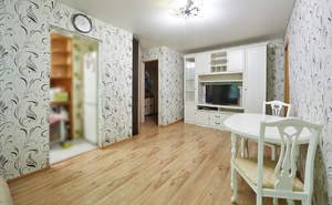2-к квартира, вторичка, 39м2, 1/4 этаж