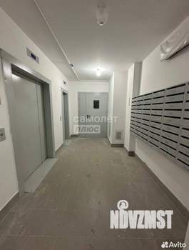 2-к квартира, вторичка, 58м2, 1/17 этаж
