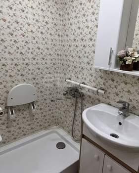 2-к квартира, вторичка, 50м2, 4/10 этаж