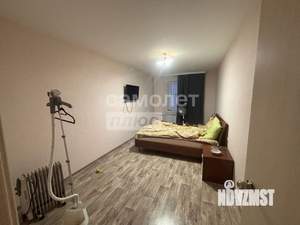 2-к квартира, вторичка, 65м2, 1/10 этаж