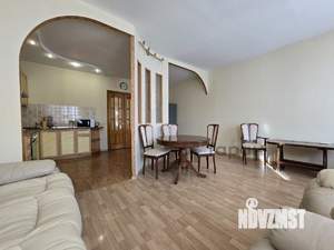 3-к квартира, вторичка, 116м2, 2/10 этаж