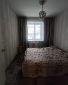 2-к квартира, вторичка, 40м2, 1/9 этаж