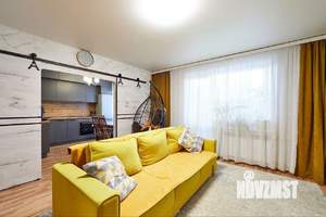 3-к квартира, вторичка, 73м2, 1/10 этаж