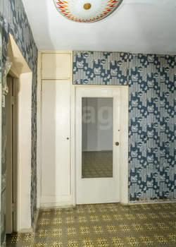 3-к квартира, вторичка, 63м2, 5/5 этаж