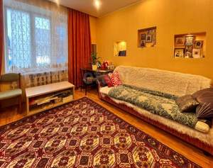 3-к квартира, вторичка, 79м2, 1/4 этаж