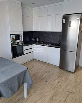 2-к квартира, вторичка, 68м2, 12/18 этаж