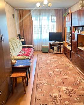 2-к квартира, вторичка, 53м2, 1/9 этаж