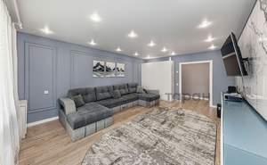 2-к квартира, вторичка, 66м2, 8/10 этаж