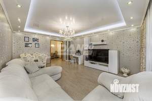 3-к квартира, вторичка, 106м2, 10/10 этаж