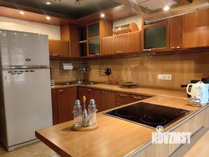 3-к квартира, вторичка, 95м2, 4/10 этаж