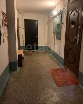 3-к квартира, вторичка, 61м2, 7/9 этаж