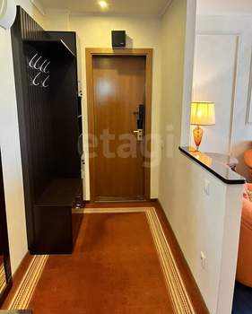 2-к квартира, вторичка, 52м2, 9/10 этаж