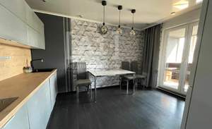 3-к квартира, вторичка, 83м2, 1/10 этаж