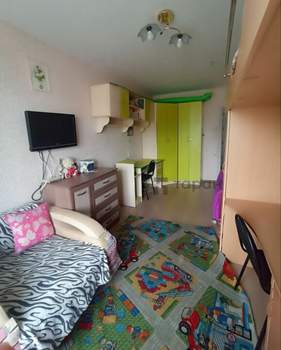 2-к квартира, вторичка, 47м2, 1/10 этаж