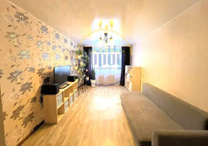 2-к квартира, вторичка, 53м2, 1/5 этаж