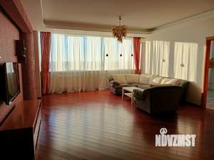 3-к квартира, вторичка, 122м2, 9/13 этаж