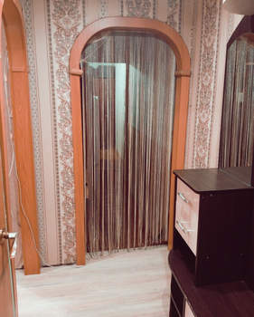 2-к квартира, вторичка, 44м2, 1/4 этаж