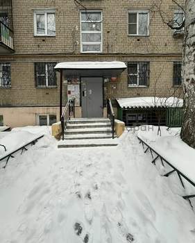 3-к квартира, вторичка, 43м2, 3/5 этаж