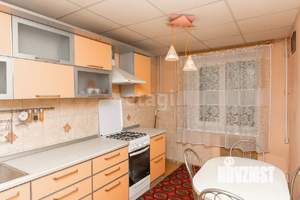 3-к квартира, вторичка, 60м2, 1/9 этаж