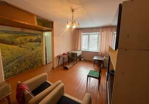 2-к квартира, вторичка, 42м2, 3/4 этаж