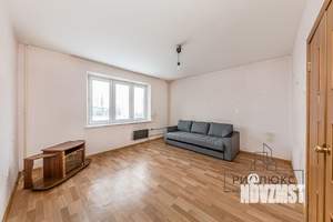 2-к квартира, вторичка, 64м2, 1/10 этаж