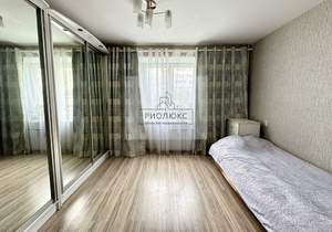 2-к квартира, вторичка, 65м2, 1/10 этаж