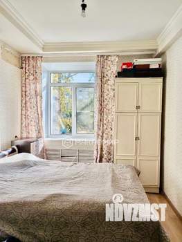 2-к квартира, вторичка, 52м2, 1/3 этаж