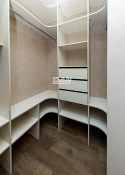 3-к квартира, вторичка, 82м2, 8/10 этаж