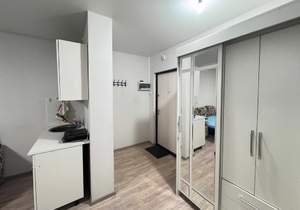 Студия квартира, вторичка, 32м2, 1/10 этаж