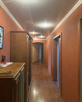 4-к квартира, вторичка, 122м2, 9/9 этаж