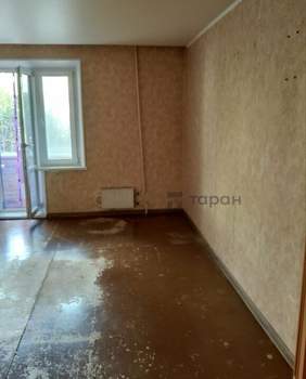 2-к квартира, вторичка, 54м2, 1/9 этаж
