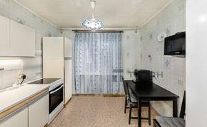 2-к квартира, вторичка, 50м2, 1/10 этаж