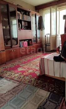 2-к квартира, вторичка, 47м2, 3/5 этаж