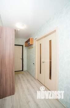 2-к квартира, вторичка, 64м2, 1/10 этаж